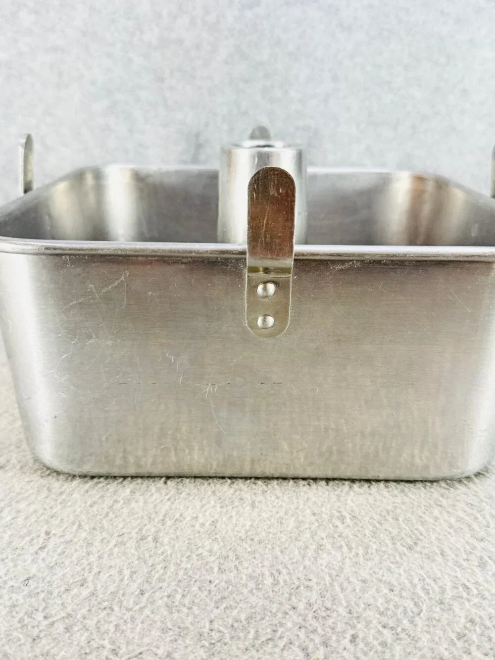 MIRRO 5395M Square Angel Food Cake Pan 9x9x4 Aluminum USA Vintage Cooling Legs